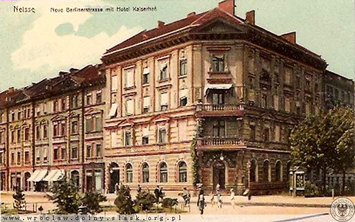 Berliner Strae  Kaiserstrae  Schlageterstrae - 186598 1920-30.jpg
