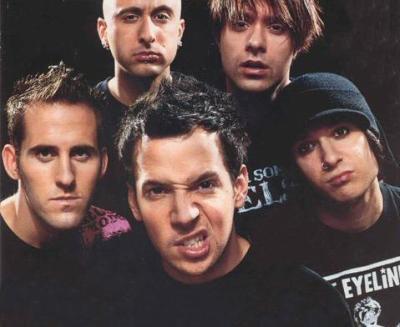 Simple Plan - 820224737.jpg