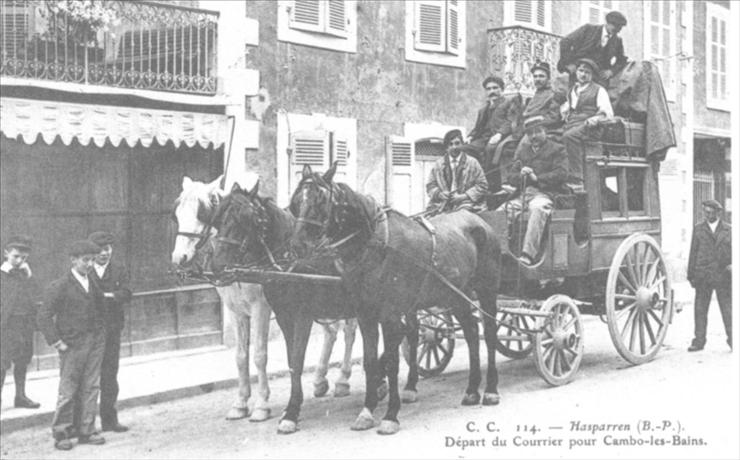 1900-1914 -  Kartki pocztowe - 1900-1914 Diligences et voyageurs au dpart dHasparren.jpg