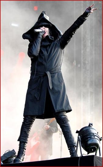 Download Festiwal 2009 -  13.06.2009 - marilyn-manson-performs-at-day-two-of-the-download-festival8.jpg
