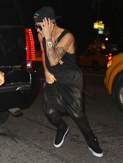  Justin nocny klub Avenue w Nowym Yorku - huhuhu.jpg