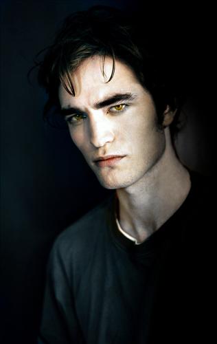  Robert Pattinson  -  Edward Cullen  - ChomikImage.jpg