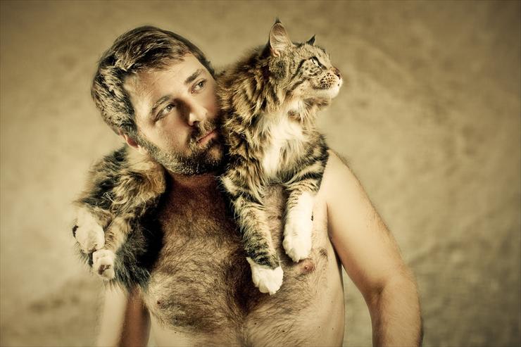 Djukanovic Vladimir - vladimir-bear-cub-beard-hairy-gay-11.jpg