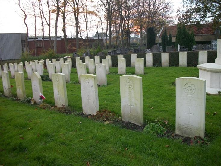 1.11.2011 cmentarz w Harlingenie - 100_2290.JPG