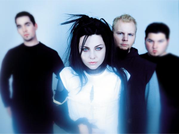 Evanescence - Evanescene_-_Bring_Me_To_Life.jpg