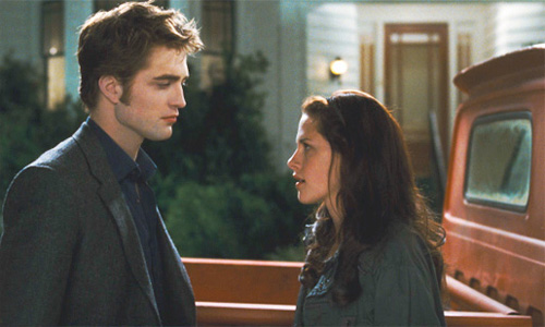 New Moon_foto - new-moon-edward-and-bella.jpg