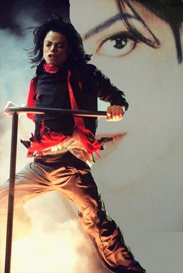 Michael Jackson - 1287526120.jpg
