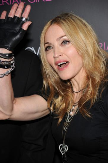 Kampania Macys - MadonnaMacyMaterialGirlCollectionLaunchpSAhbZg2LtJl.jpg