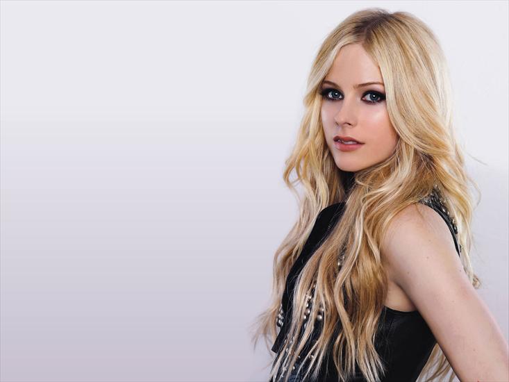 Avril Lavinge - Avril Lavigne_-_115.jpg