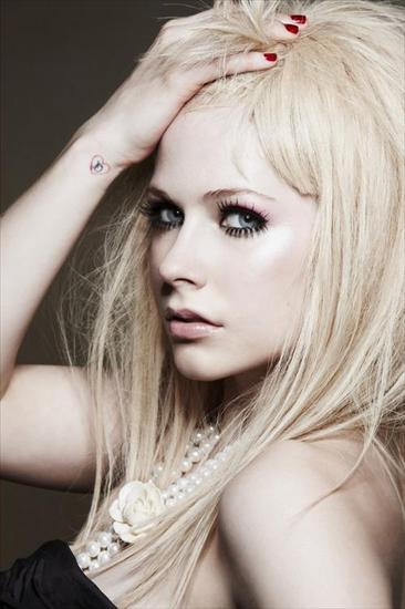 Photoshoot - Avril Lavigne Sesja 123.jpg