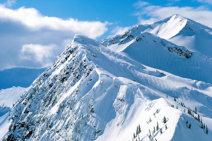 Krajobrazy - Snowy Peaks, British Columbia, Canada.JPG