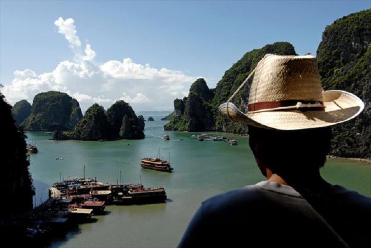 siedem cudów świata - 2Wietnamska zatoka Halong.jpg