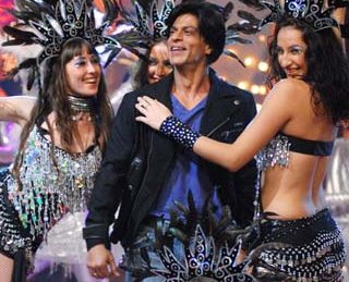 Shah Rukh Khan - srk taniec.jpg