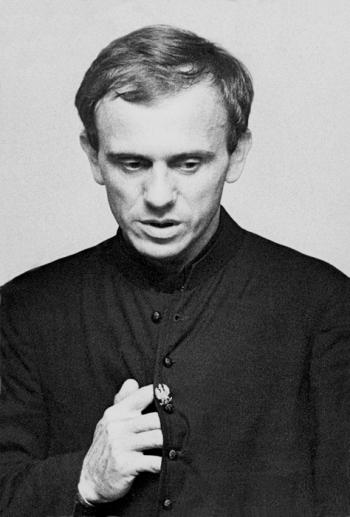 Ofiary 13 grudnia - śp. ksiądz Jerzy Popiełuszko lat 37.jpg