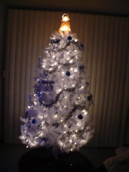 CHOINKI - Oh_Christmas_Tree____by_xxblueeyesturngrayxx.jpg