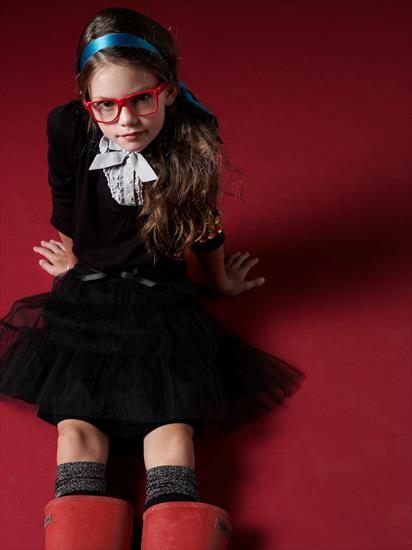 Twilight Girl Mackenzie Foy - Return-to-School-mackenzie-foy-15987371-901-1200.jpg