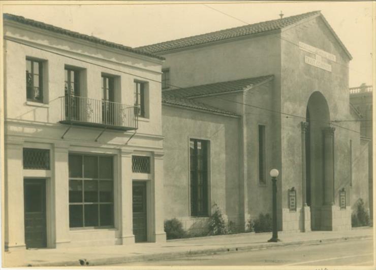 Kalifornia - The County National Bank, Santa Barbara, California.jpeg