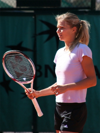 Maria Kirilenko - normal_Kirilenko-RG09-110909-4.jpg