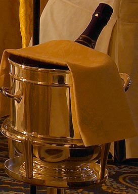 kieliszki wino szampan - hotel_6.jpg