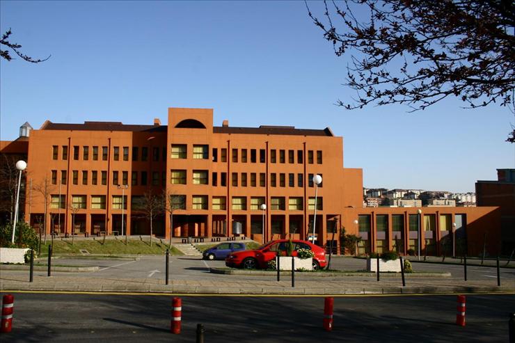 Santander - Santander.Universidad.Edificio.Interfacultativo.jpg