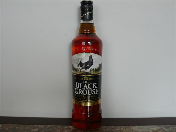 alkohole świata - The Black Grouse whisky.JPG