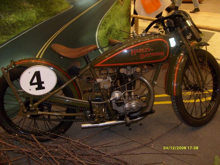 motocykle z lat 1918-1955  galeria bałtycka - S6300159.JPG